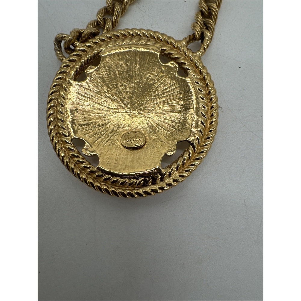 Vintage Signed Napier Chunky Nautical  Motif Beige Enamel Pendant Chain Necklace - Picture 5 of 9